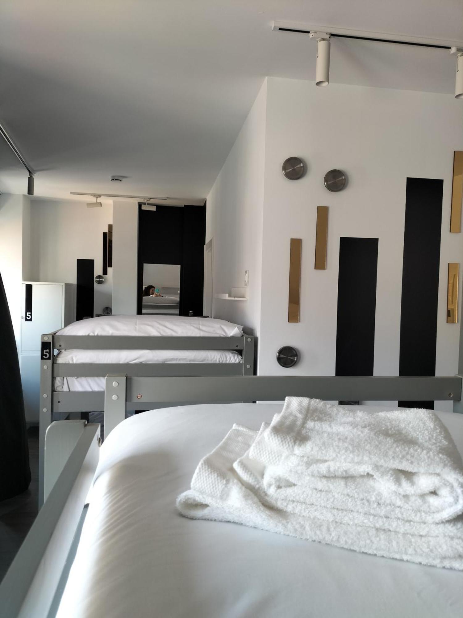 Hostel Alicante A-Cero Living المظهر الخارجي الصورة